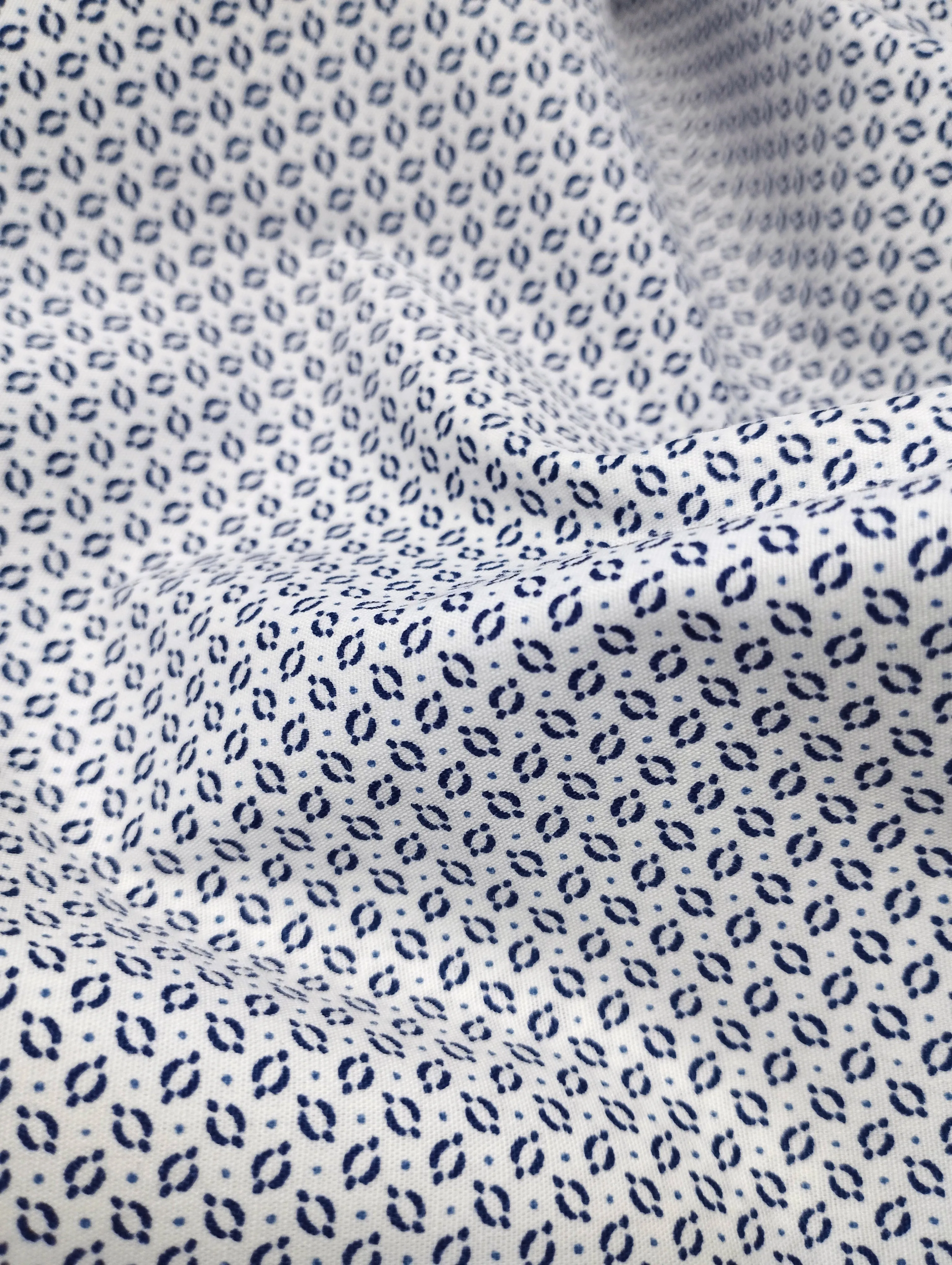 CLASSIC PORCELAN DOT MEN'S SHIRT
