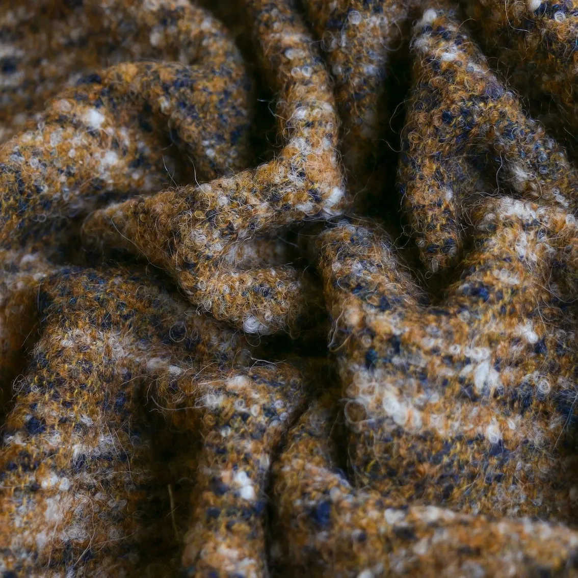 Last Chance of Weave Again Mustard/Navy