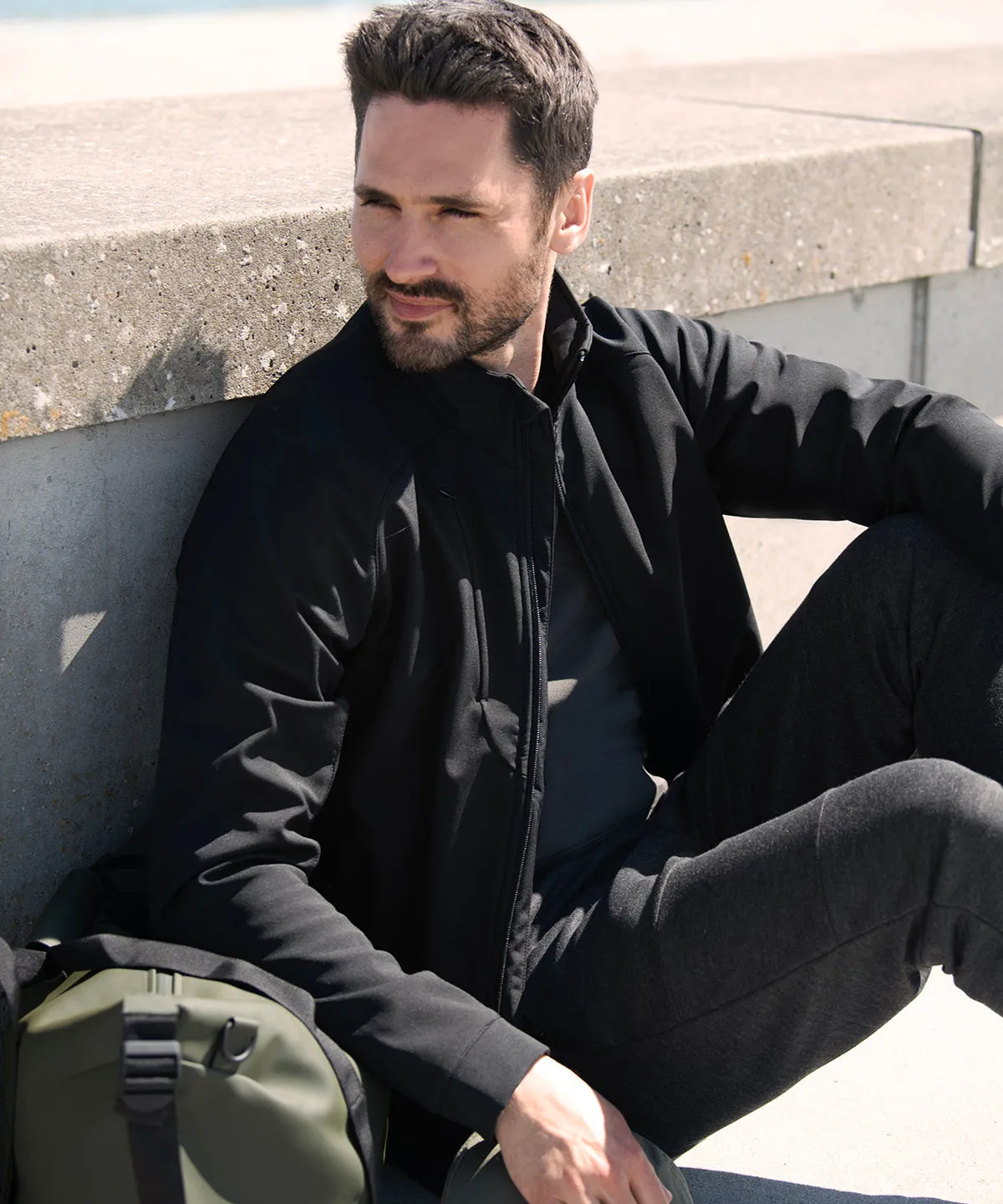 Livingston  4-way stretch softshell | Black