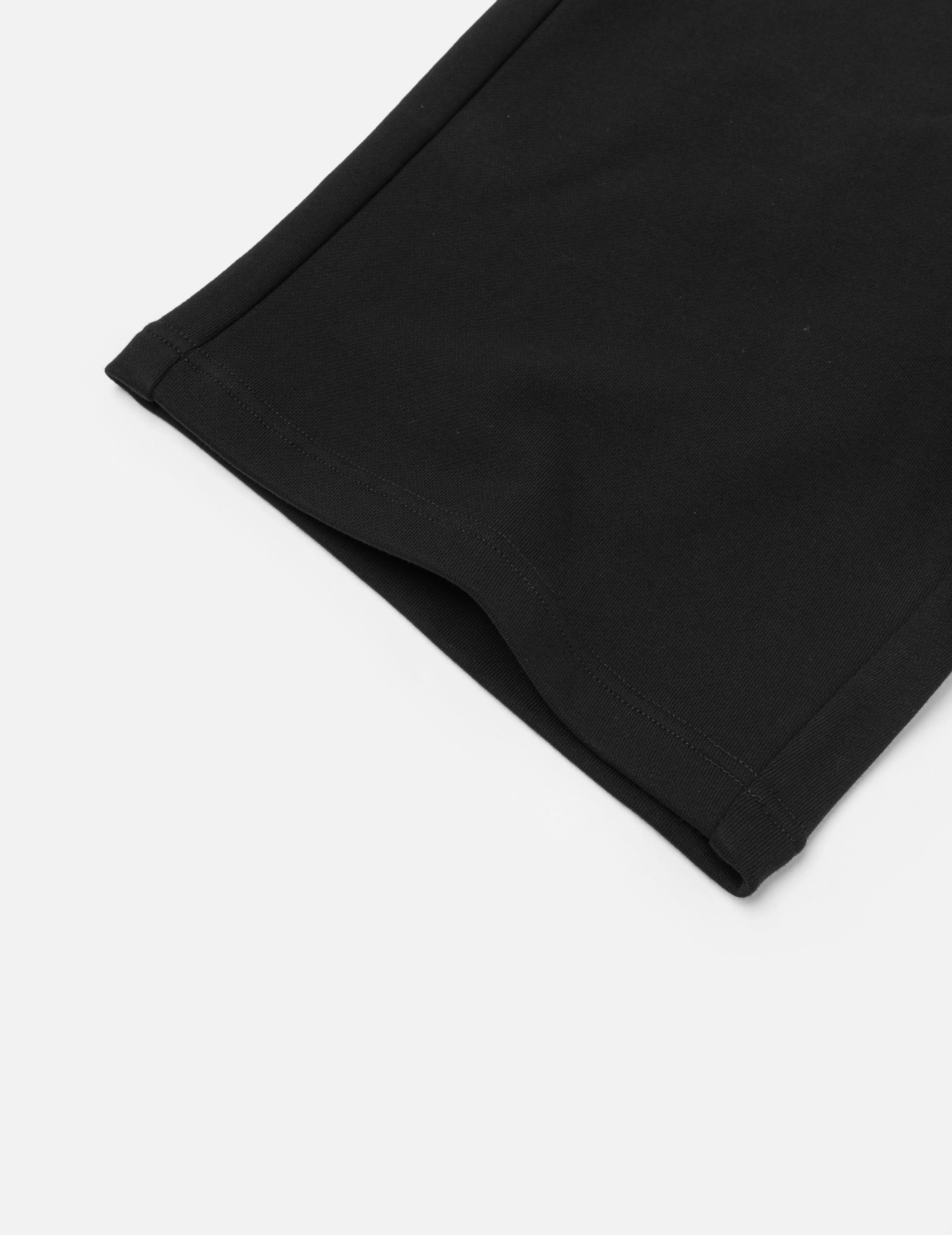Multi-Pocket Regular Fit Sweatshorts