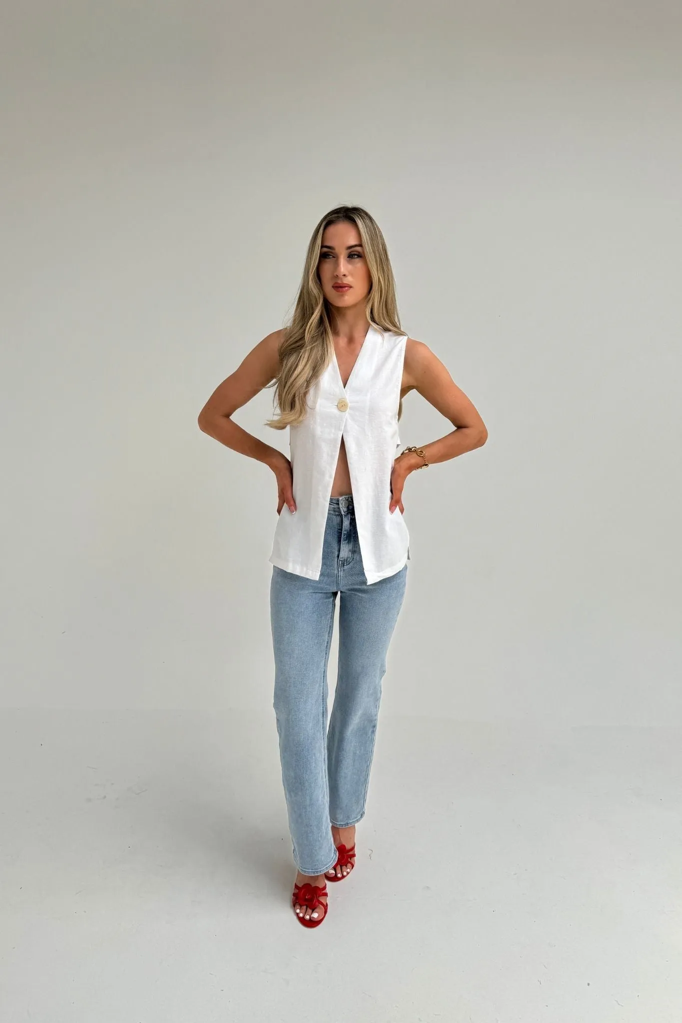 Sally Longline Waistcoat In White
