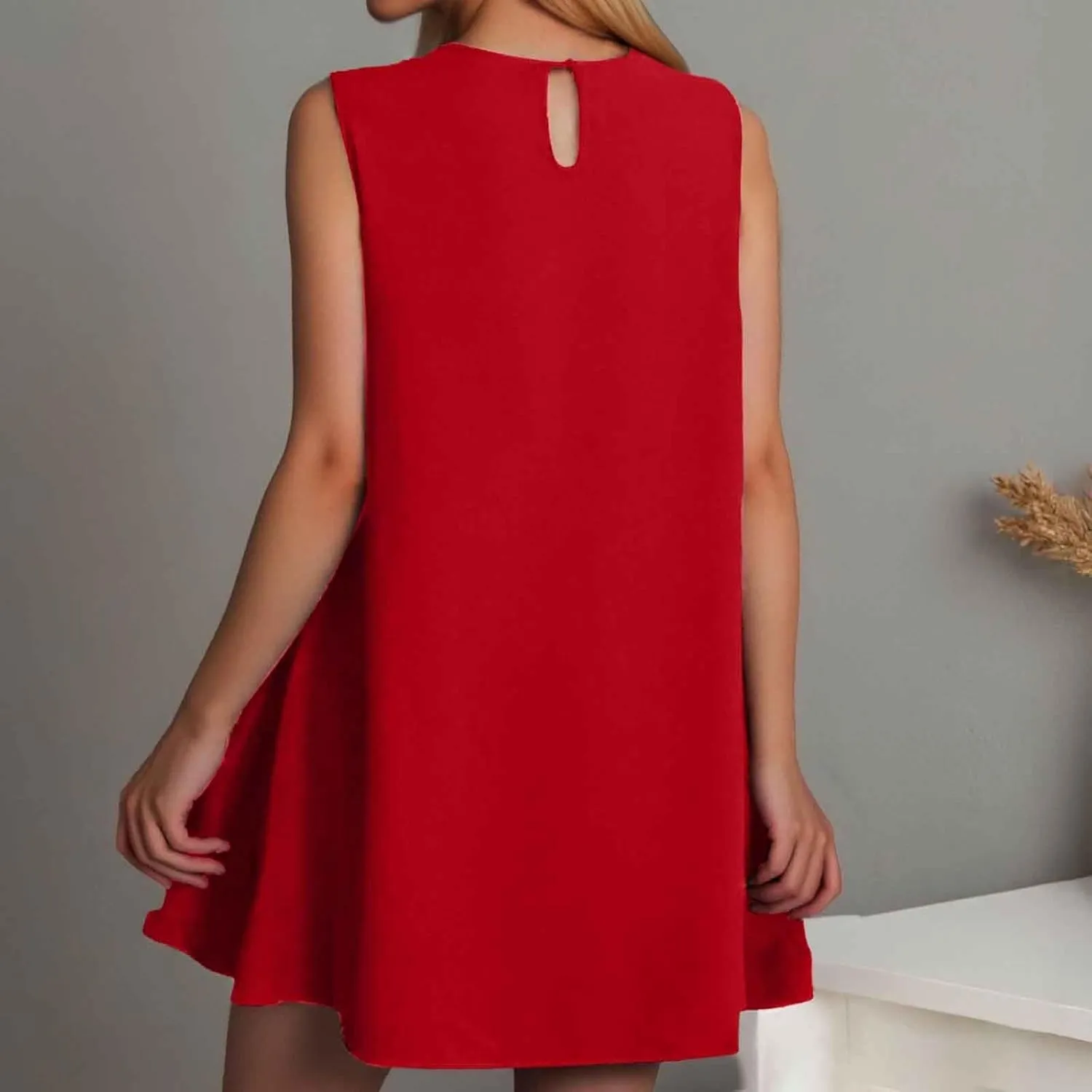 Women Summer Tank Dresses Round Neck Sleeveless T Shirt Dress A-Line Ruffle Hem Mini Dress Beach Vacation Sundresses